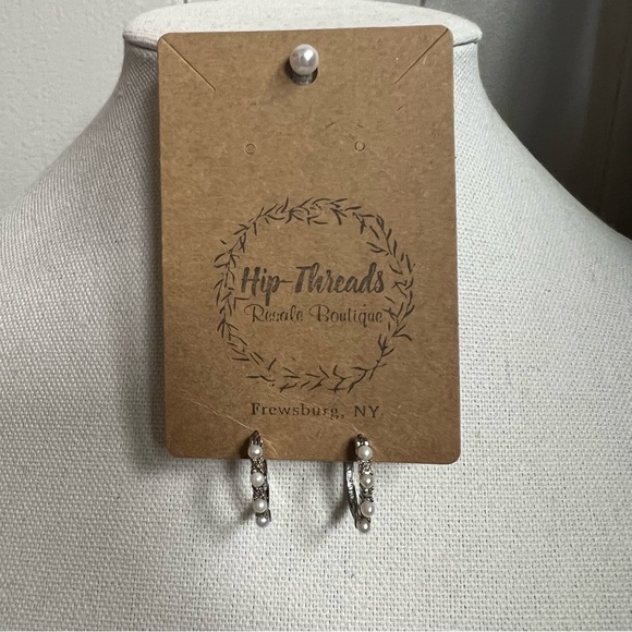 Sterling and pearl hoop earrings - Picture 1 of 3